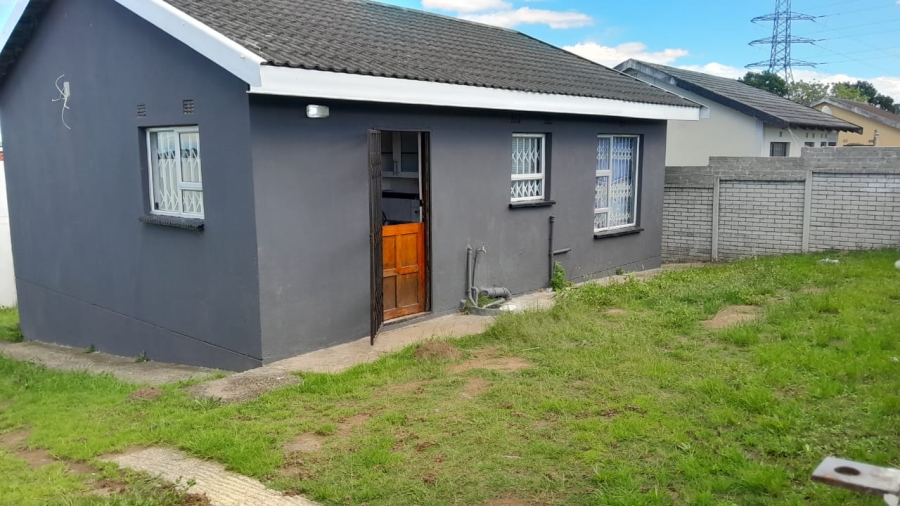 2 Bedroom Property for Sale in Haven Hills Eastern Cape